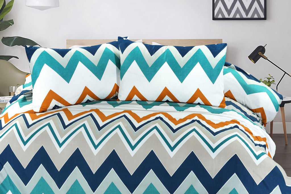 Retro Multicolour Chevron Duvet Cover Set – Single to Super King